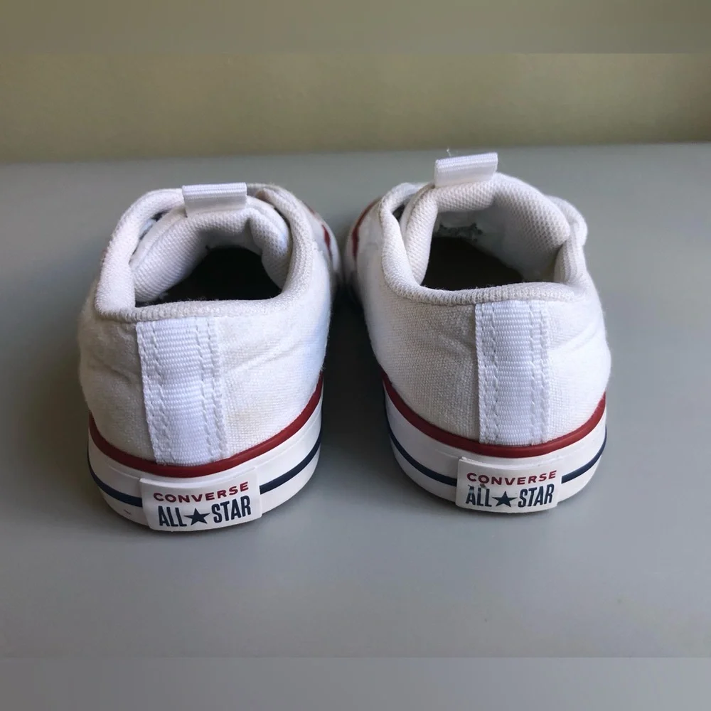 Converse Kids' Chuck Taylor® All Star® Low Top Sneaker Size: US Toddler 8